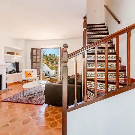 En- Cozy Andalusian Style Townhouse In Holiday home