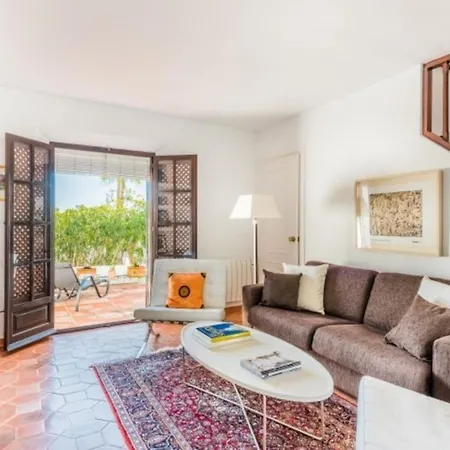 Holiday home En- Cozy Andalusian Style Townhouse In