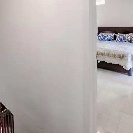 En- Cozy Andalusian Style Townhouse In Ferienhaus *