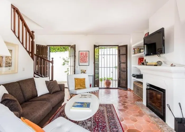 En- Cozy Andalusian Style Townhouse In Holiday home *