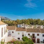 En- Cozy Andalusian Style Townhouse In