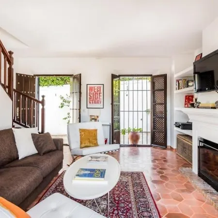 Prázdninový dům En- Cozy Andalusian Style Townhouse In Marbella